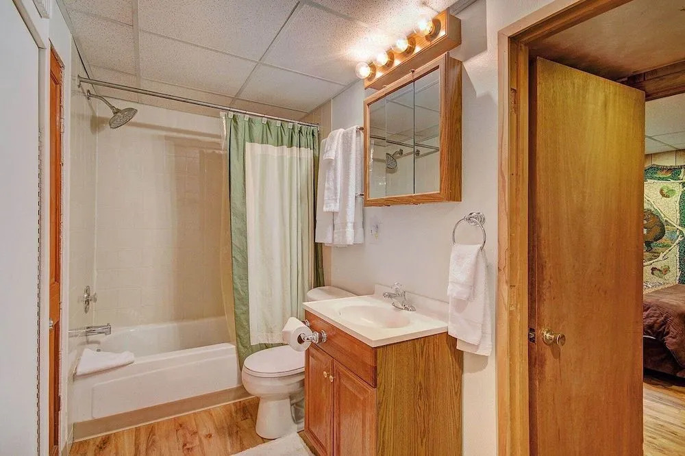 Summit View - 4 Br Townhouse
