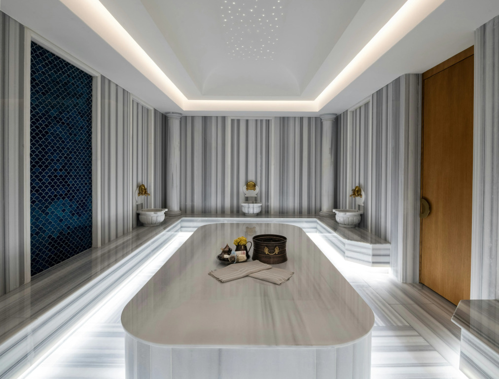 Altunizade Suites Istanbul, Curio Collection By Hilton