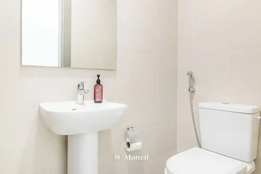 Manzil - Spacious 2BR near Dubai Mall