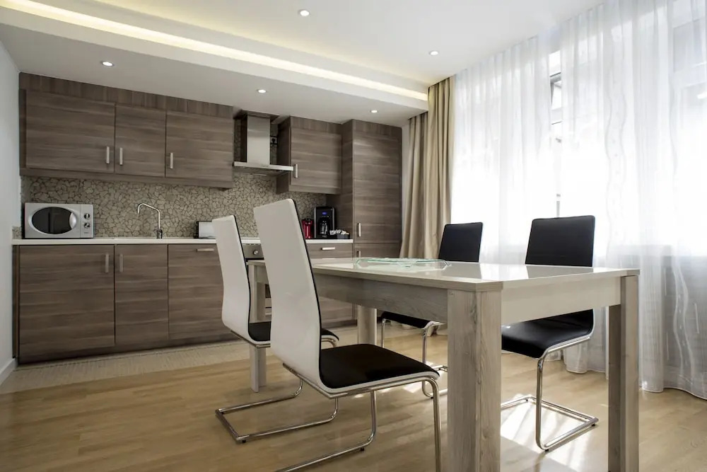 The Queen Luxury Apartments - Villa Gemma