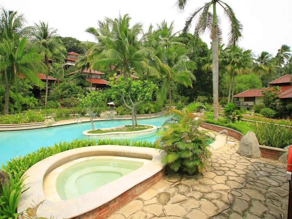 Nongsa Village Peaceful Villa in private beach Resort