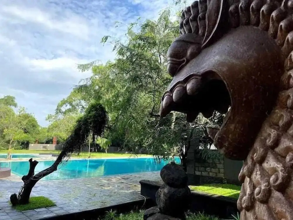 Aswadduma Hotel