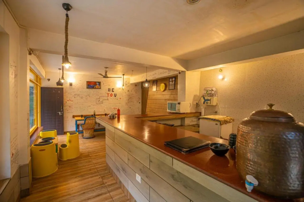 The Hosteller Mussoorie By the Streamside, Kempty