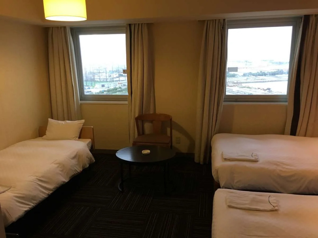 Kanku Izumiotsu Washington Hotel