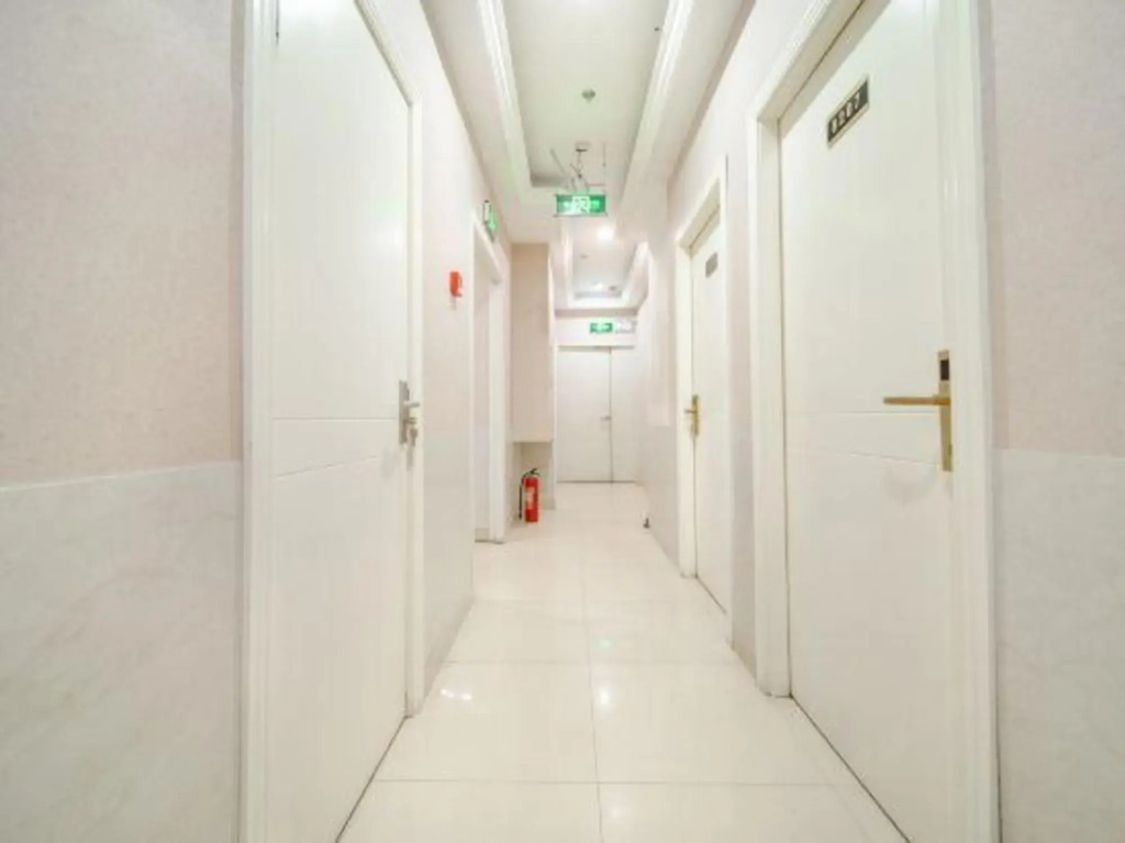Yuyao Jiuxing Holiday Hotel