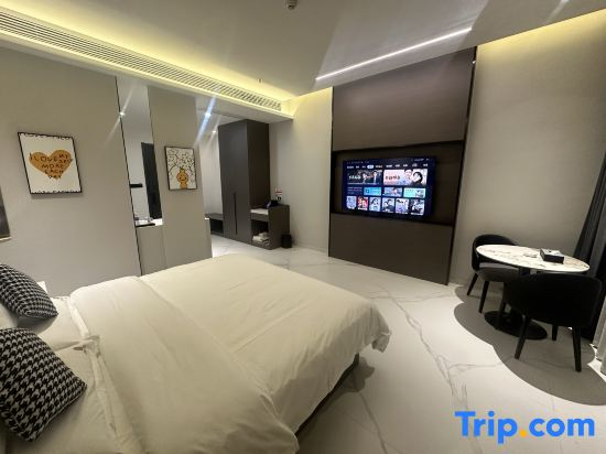 Qinyuan Hotel (Urumqi International Airport)