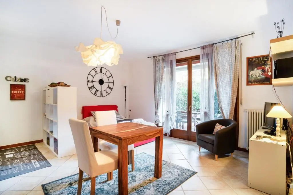 Cosy Studio with lovely Outdoor Area!