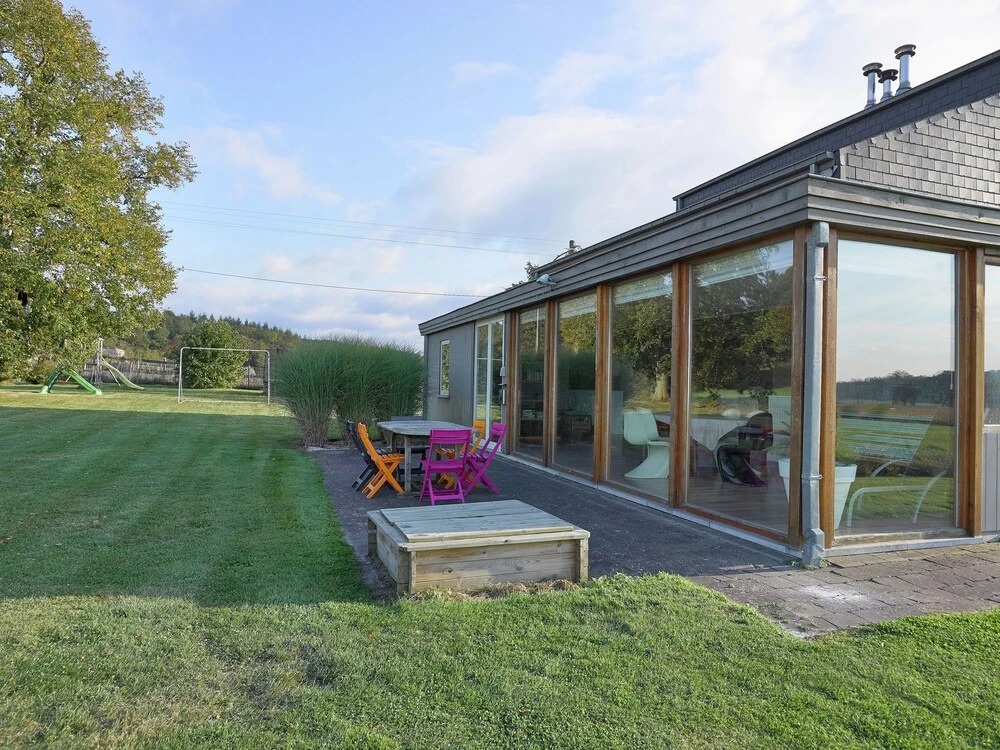 Beautiful Holiday Home with shared Pool in Eprave