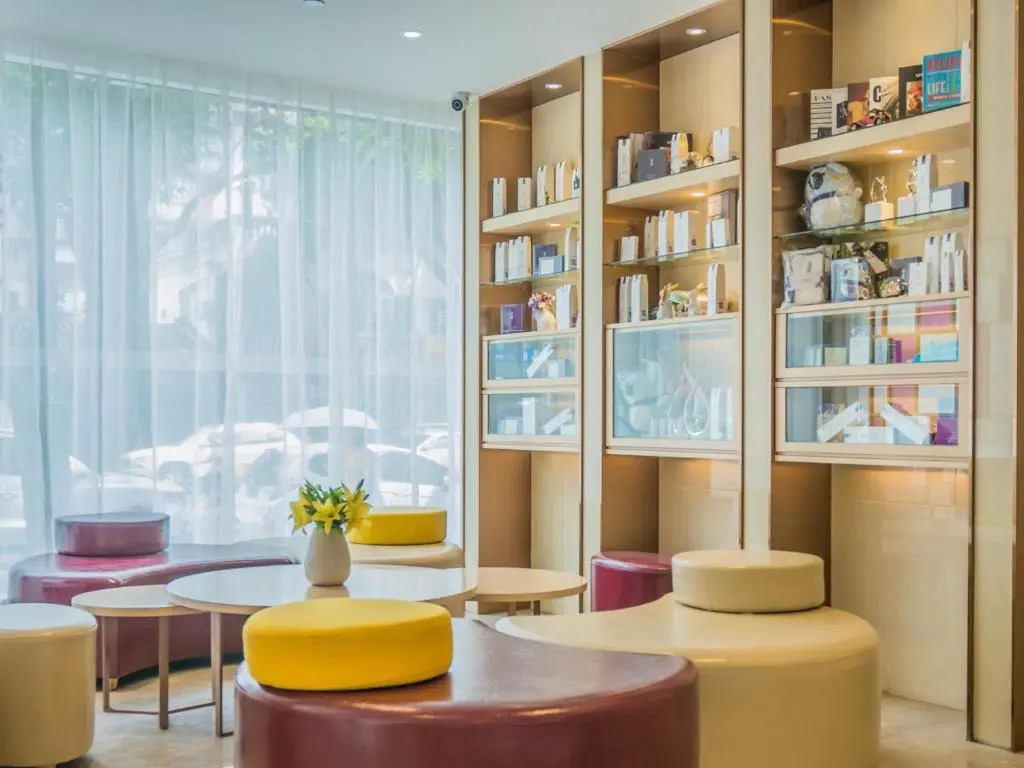 Lavande Hotels· Qinglv Zhong Road Opera