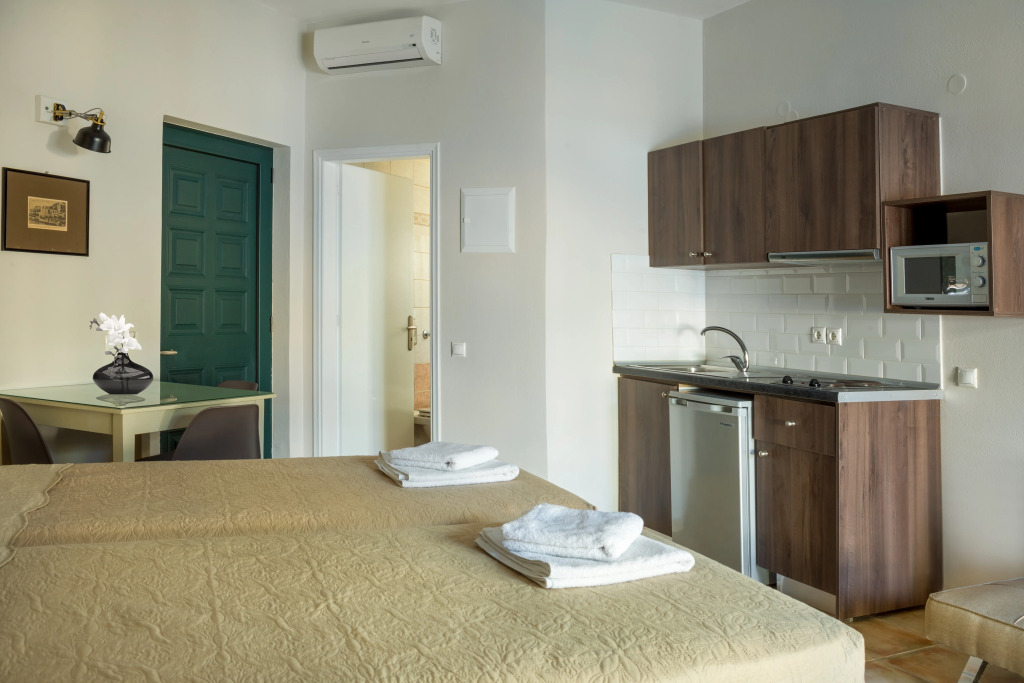 Nireas Hotel