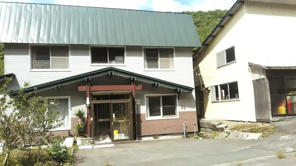 Kitayuzawa Onsen Town Guesthouse Yamada