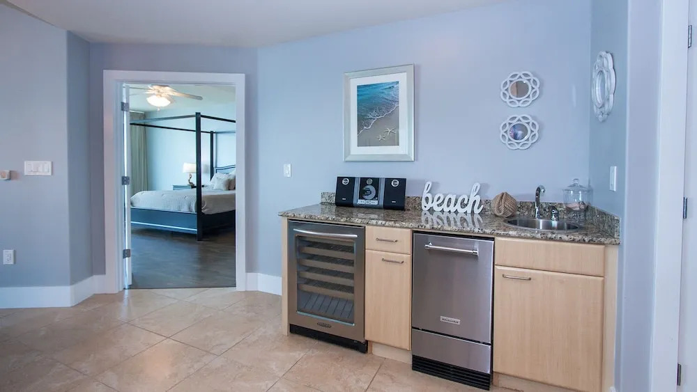 Condo Overlooking the Gulf of Mexico - Unit Crc1116