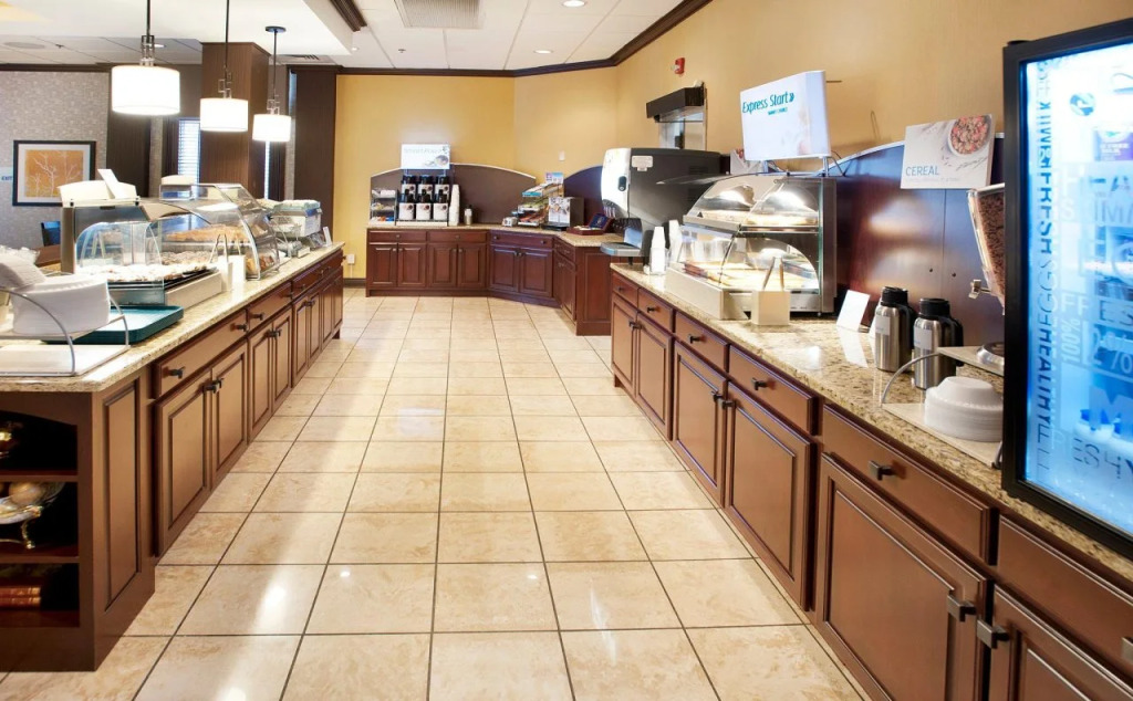 Holiday Inn Express Nashville-Hendersonville by IHG
