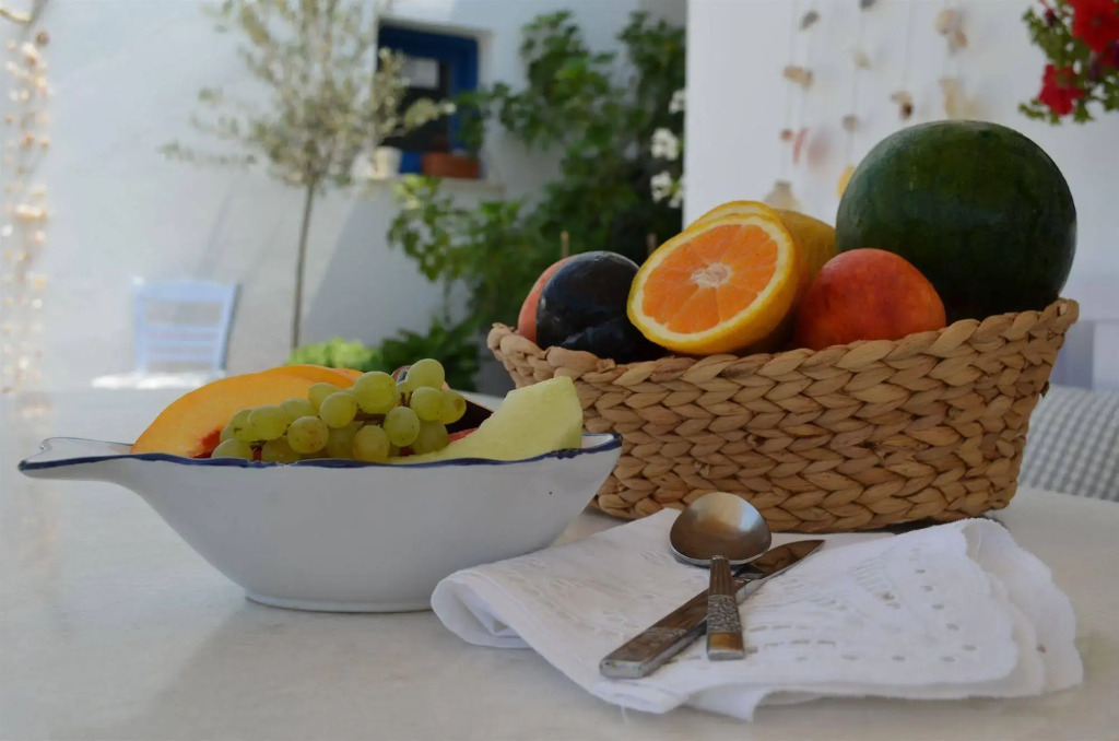 Avra Pension