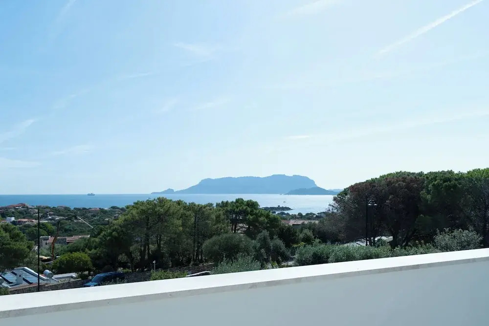Villa Infinity with Pool by Wonderful Italy