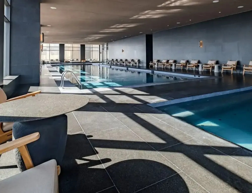 Luxury 2 BR Condo in Reforma - Skyline View - Pool