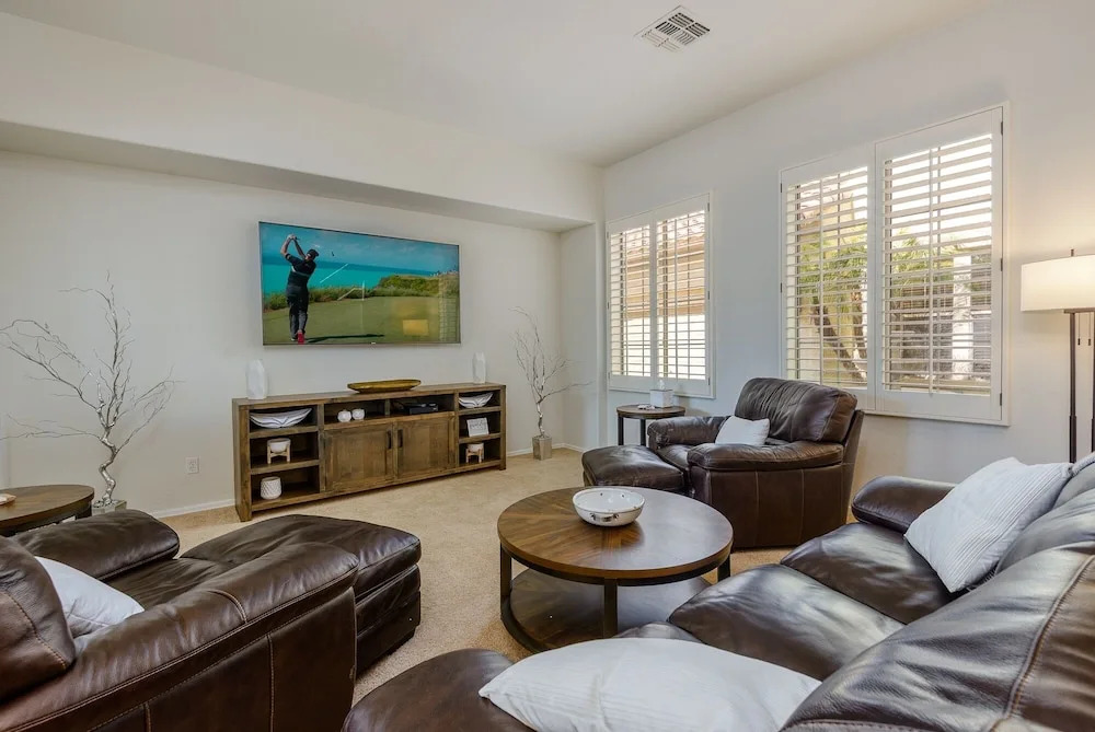 Casa Gamble 5 Bedroom Home by RedAwning