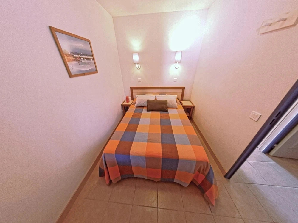 Oceanfront Escape for 6-7 Guests