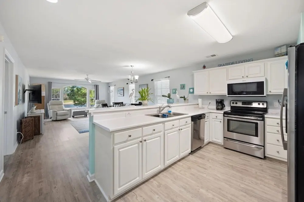 True Blue, A Perfect Retreat For Golf Enthusiasts And Those Seeking A Relaxing Getaway. 2 Bedroom Condo by Peace Vacations