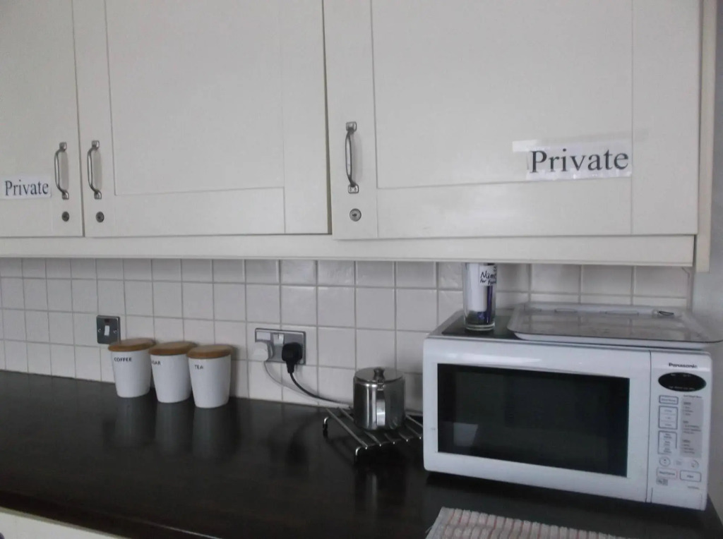 Fairman House - Hostel