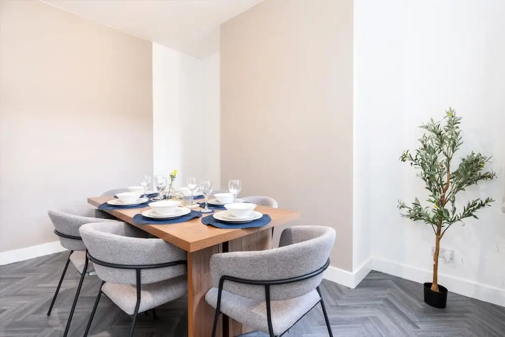 Perfect Booking Stylish 3 Bed Family Home