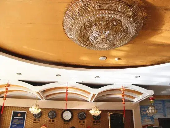 Nongjun Hotel
