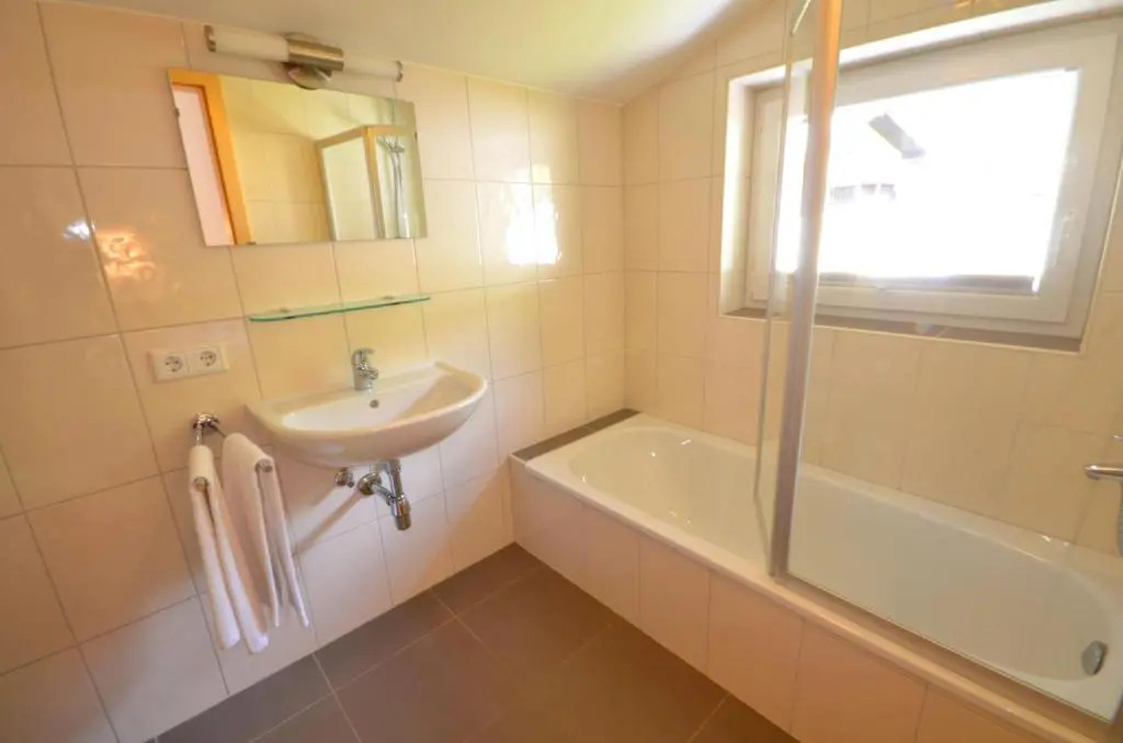 Penthouse Cooper - by Alpen Apartments