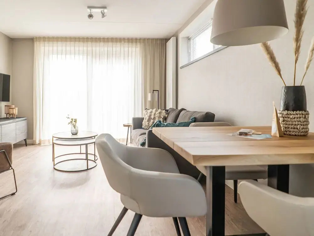 Sunny Bungalow in Heart of Texel
