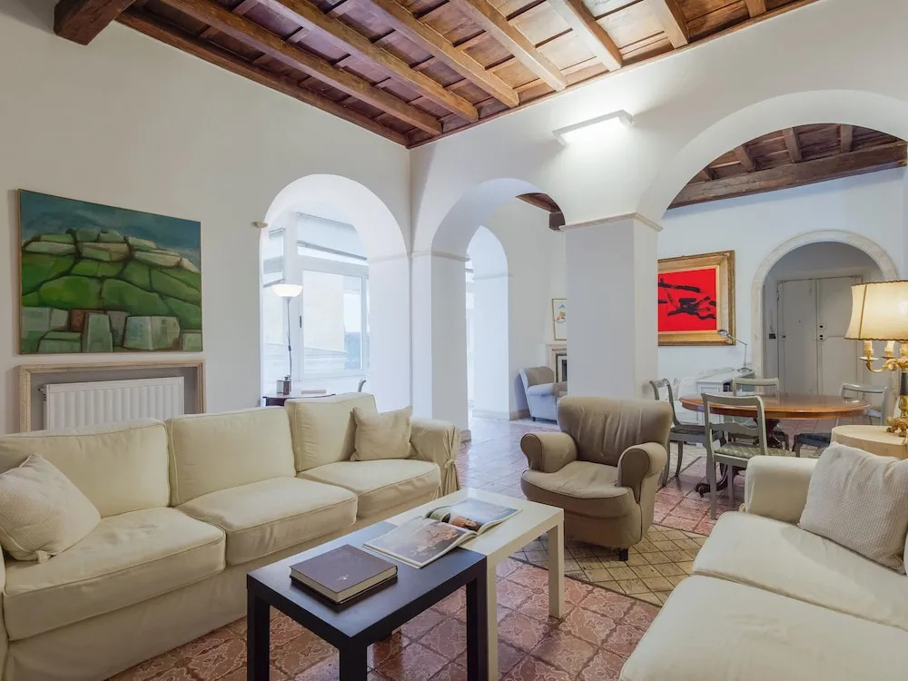 Rsh Condotti Exclusive Apartment