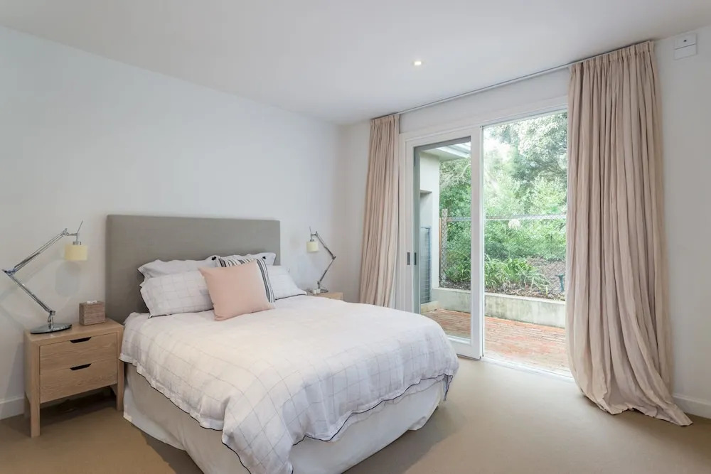 The Portsea Retreat