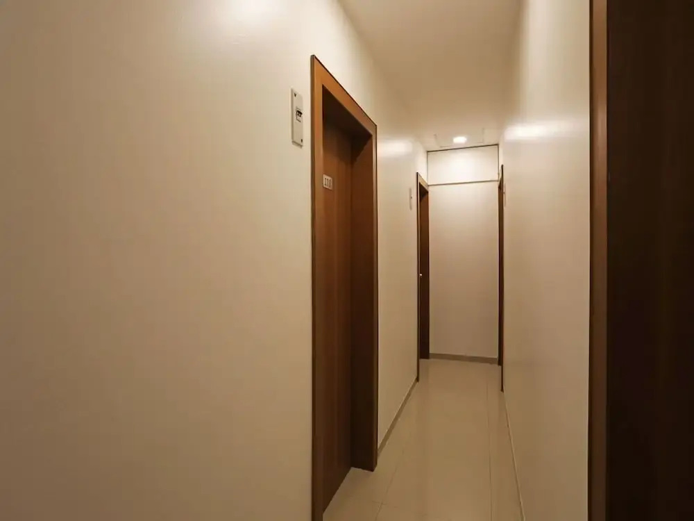OYO 1194 Hotel Gulmohr