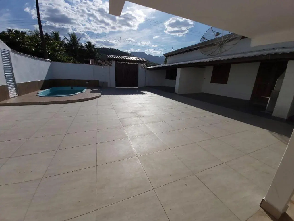 Maranduba Chalé Marbela 6-B - 1 Quarto, Piscina, 3 Quadras do Mar