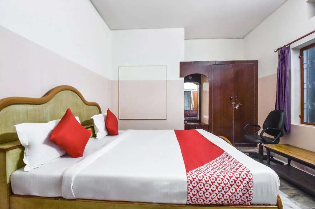 OYO 69809 Hotel Amber