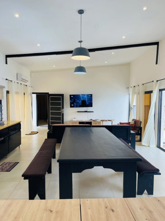 Assine Magnifique Villa Avec Piscine