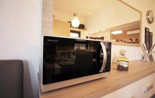 Eur Bright Spacious terraced Apartment