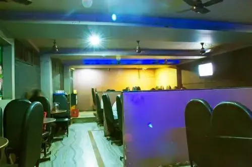 Hotel Girish Kolhapur