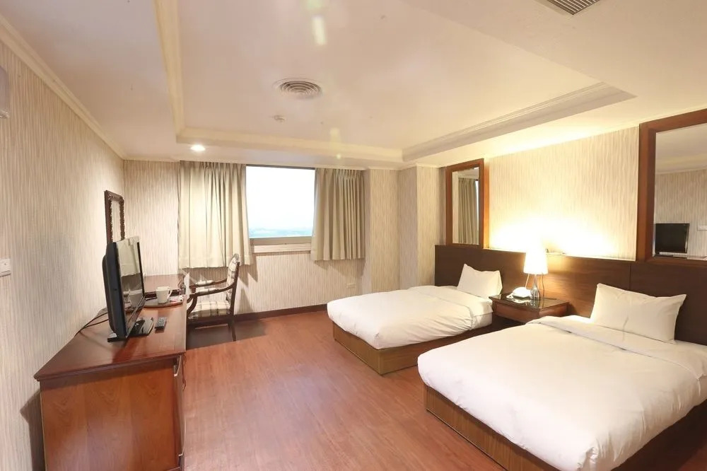Camp David Hotel