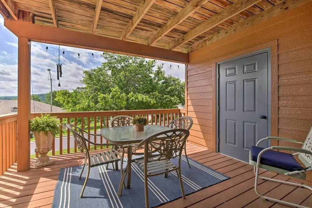 Branson Getaway w/ Balcony & Resort Amenities!