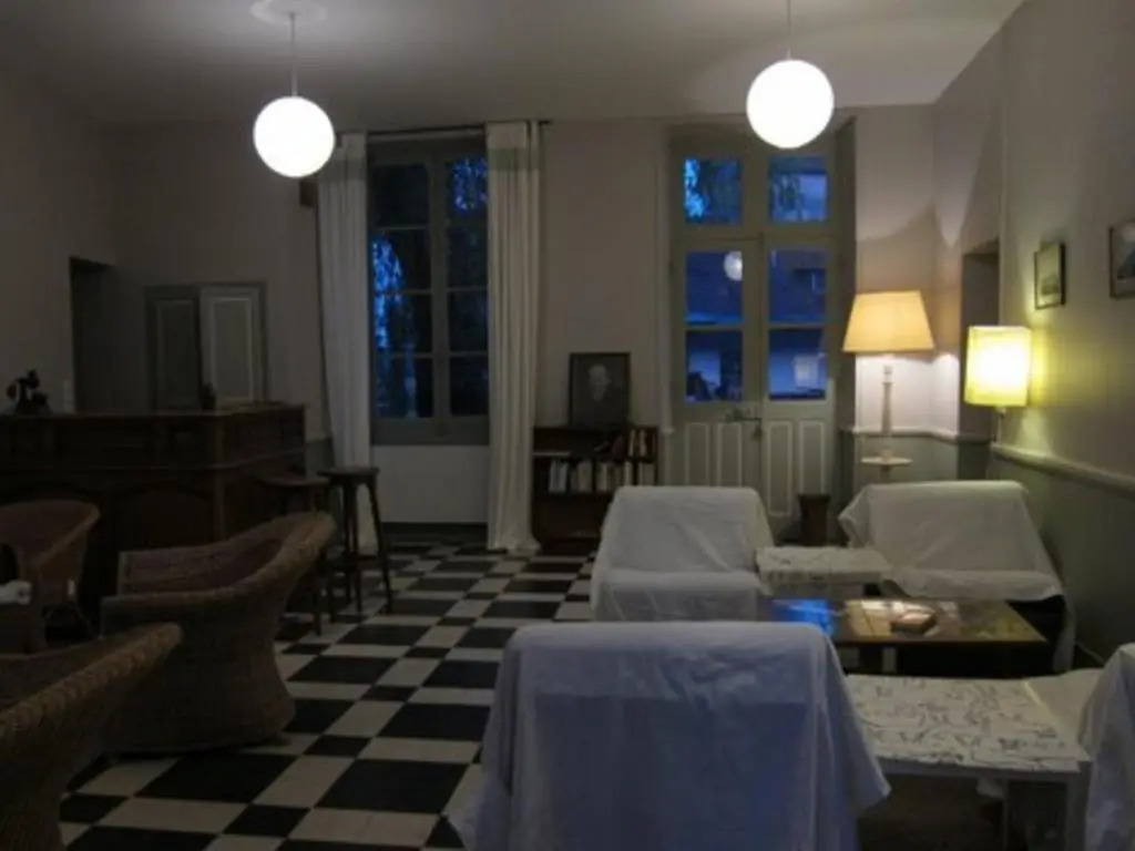 Gîte Marchenoir, 10 pièces, 15 personnes - FR-1-491-97