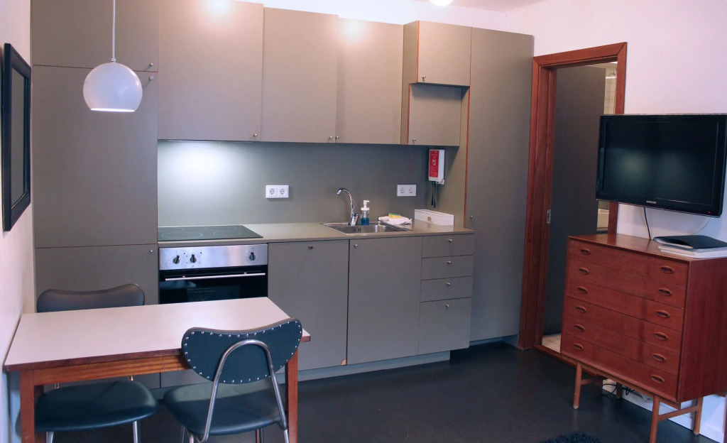 Astro Apartments
