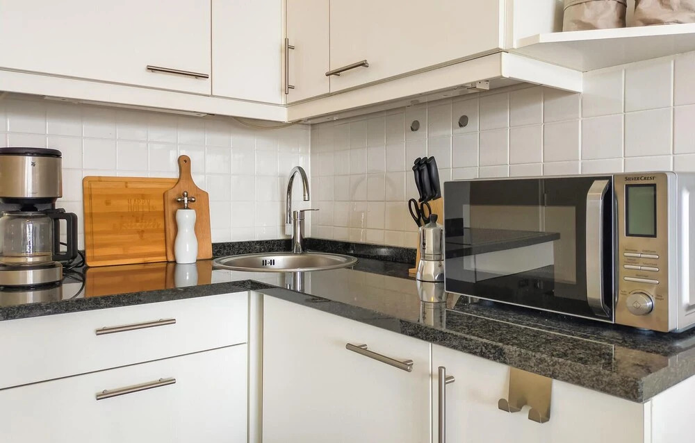 Amazing Apartment in Bredene With 1 Bedrooms and Wifi