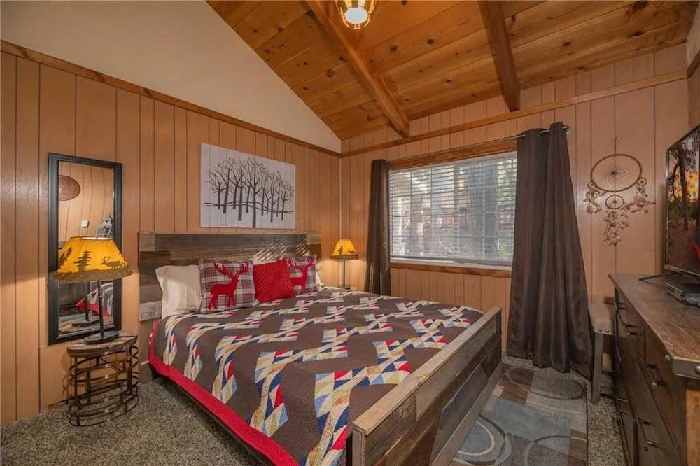 Apple Bear Cottage