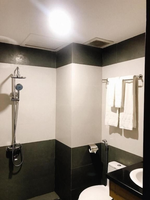 Hoài Thương Hotel