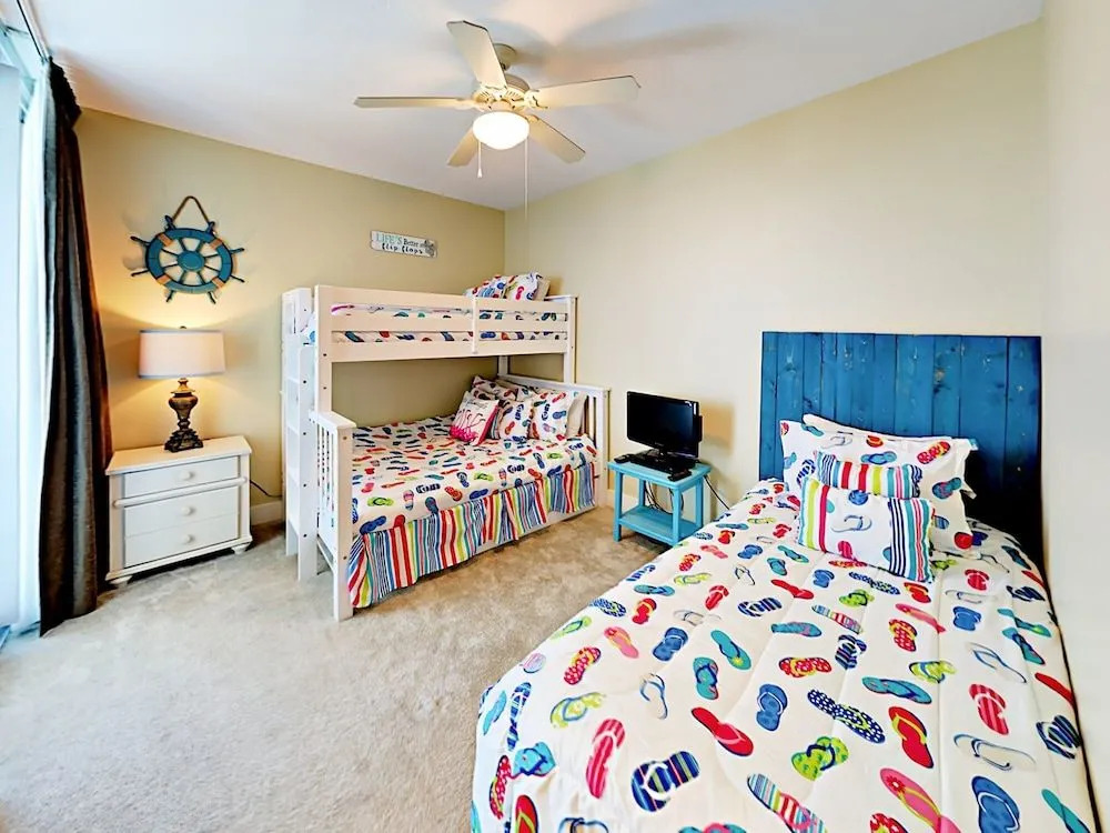 521 W Beach Blvd Condo #1501