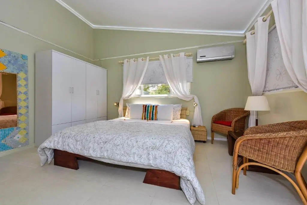 Sunflower Villa Studios