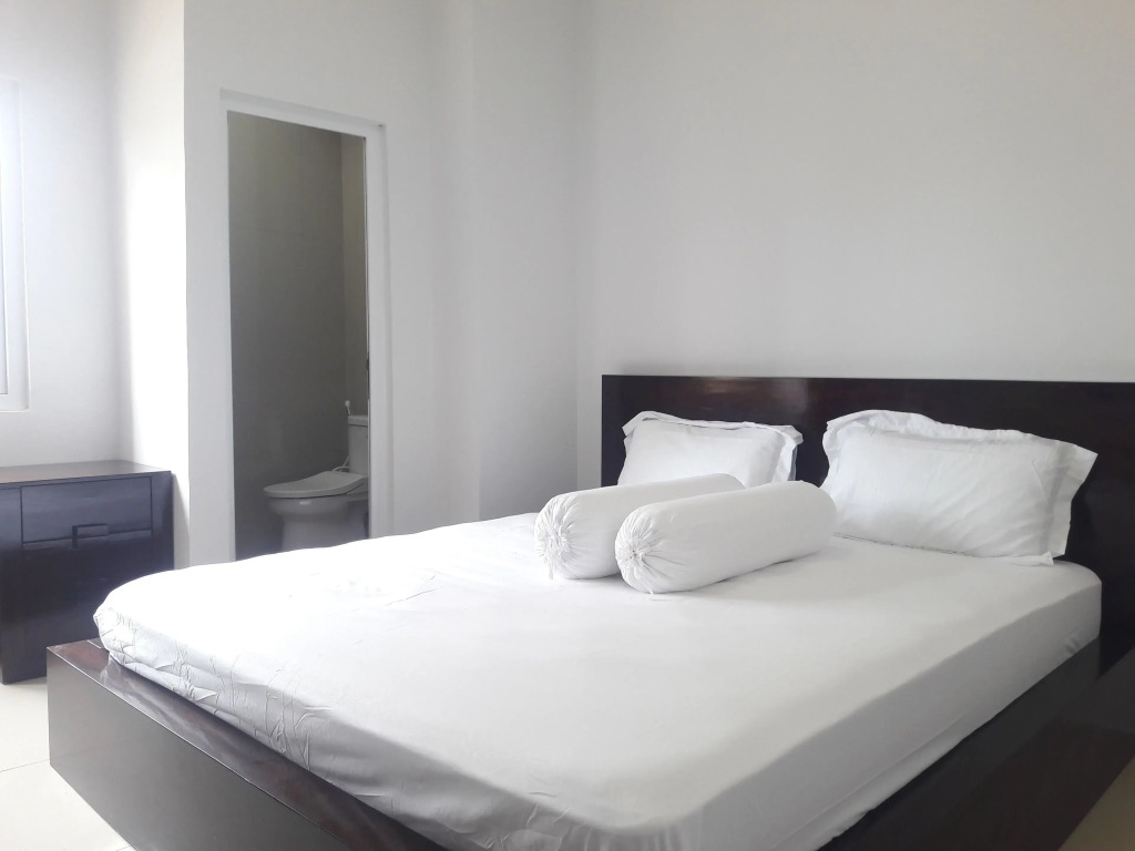 Azalia Residence