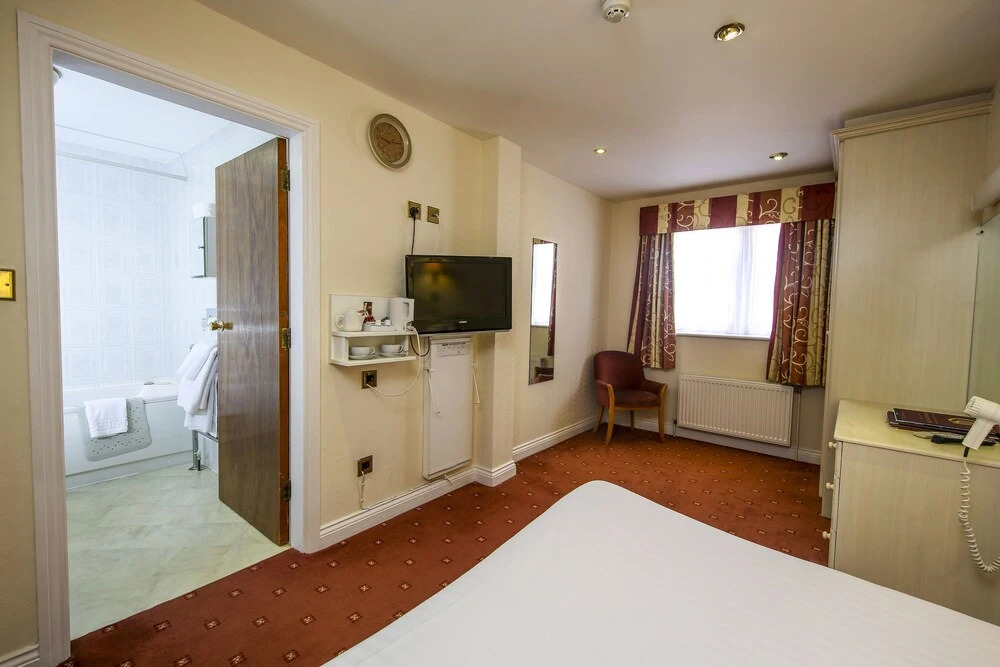 The Chadwick Hotel