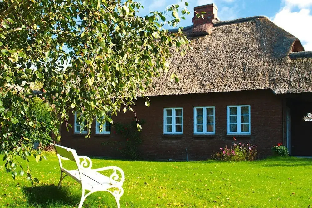 Cottage, Witsum