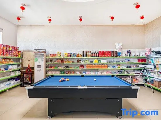Kongtie Business Hotel (Tianjin Binhai  Airport Airport Economic Area Metro Station Branch)