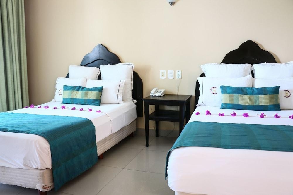 La Quinta Gran Bahía, Cuastecomates - Todo Incluido